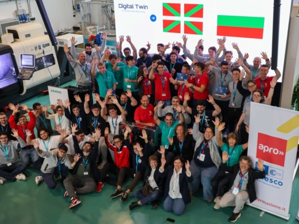 I migliori talenti europei dello Smart Manufacturing si sfidano nell’International Skills Competition del progetto “Digital Twin”
